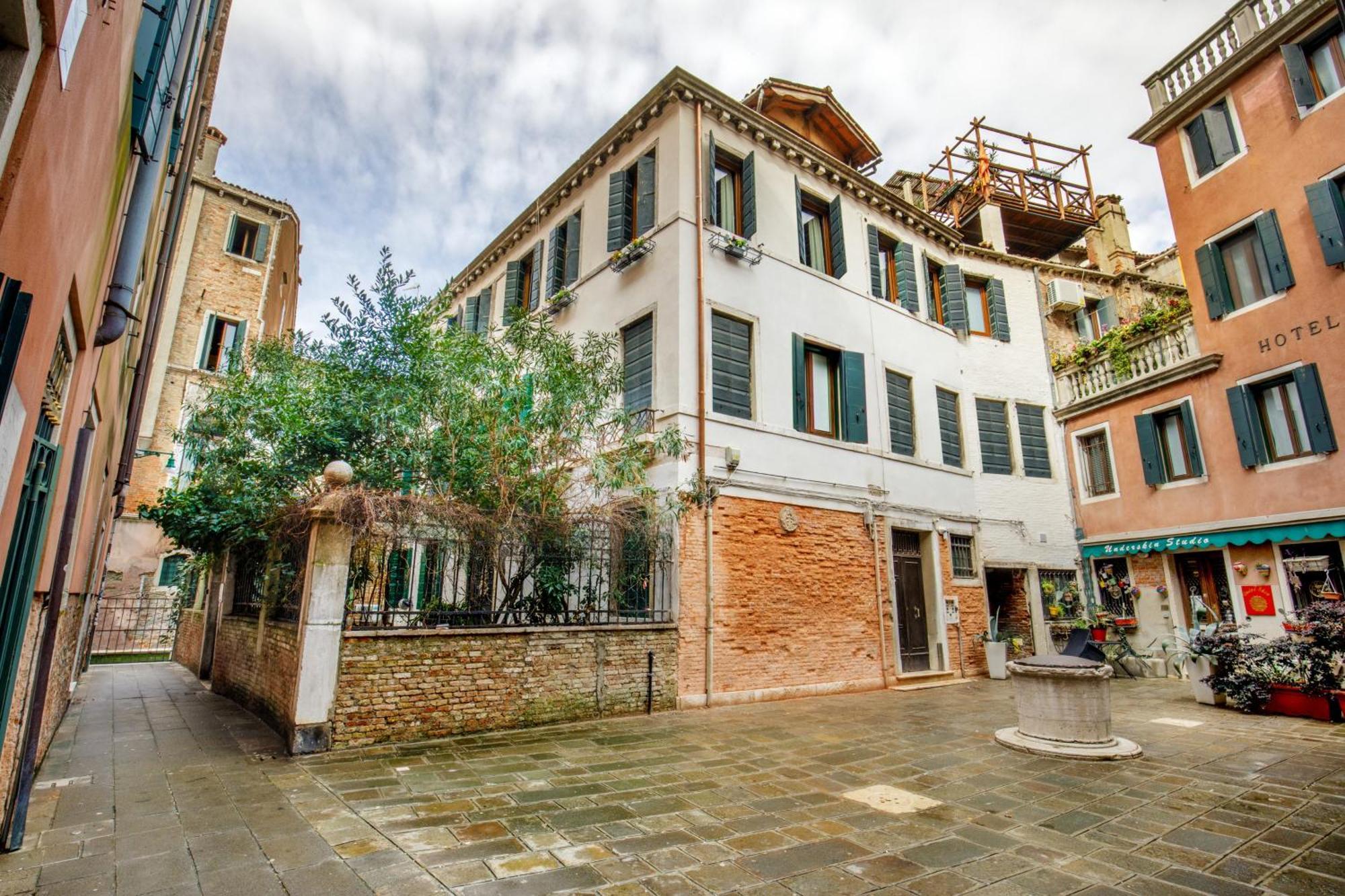 The Phantom Of The Opera Venezia
