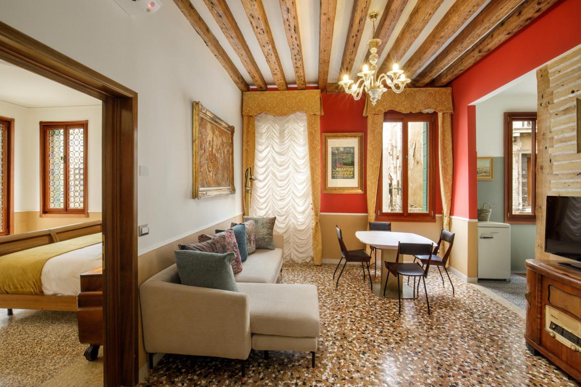 The Phantom Of The Opera Appartement Venise